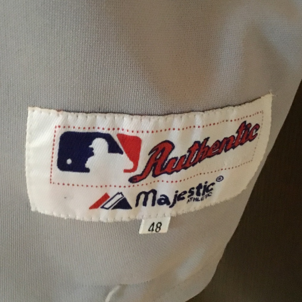 Majestic Authentic Gray Phillies Ryan Howard Jersey - Picture 2 of 7